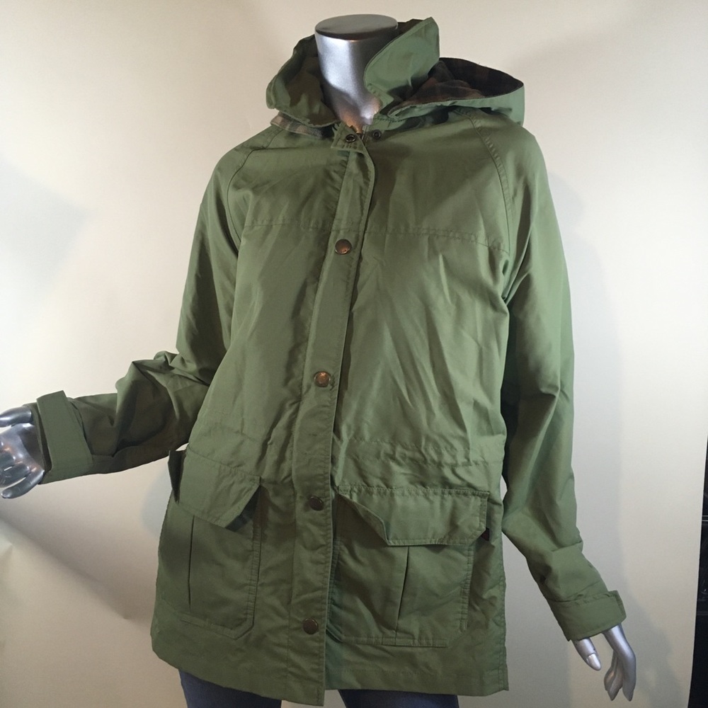 Woolrich Women's Medium Sage Green Jacket Coat